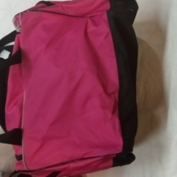Pink Nike Gym Bag - Picture 6 of 11